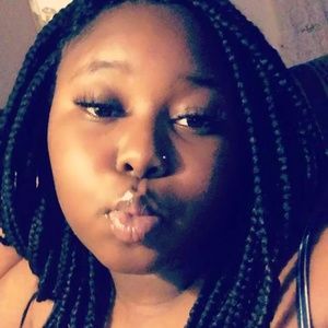 Meet your Posher, Risma